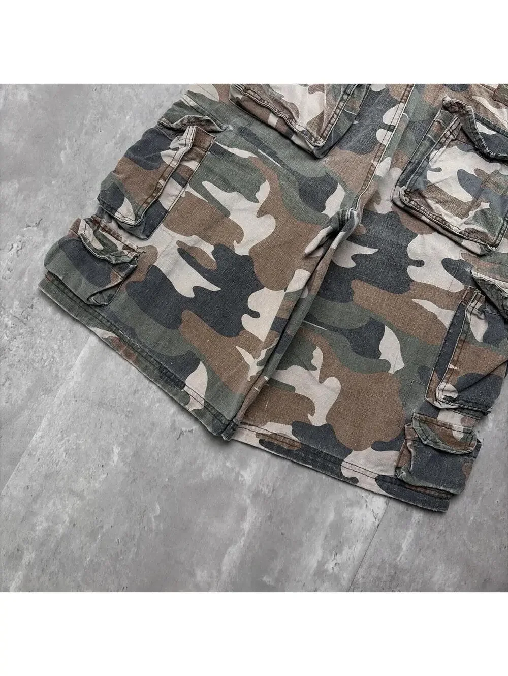 Y2K Camo OTB Grunge Gothic Baggy Cargo Skater Shorts